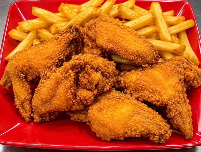 ❤️😃4 PC WINGS (buy1get1free).