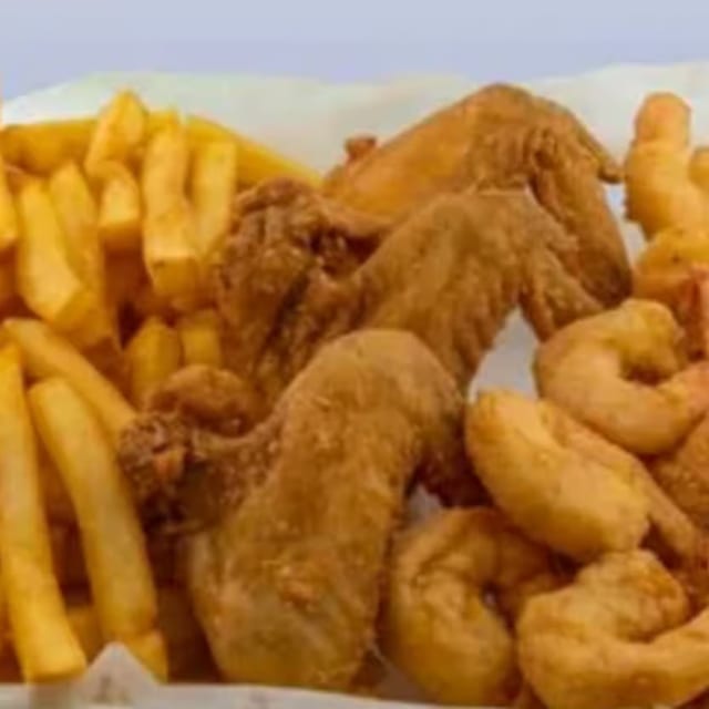 3 Pc Wings & 10 Pc Shrimp.