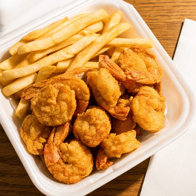 Kids Shrimp (10pc)fries.